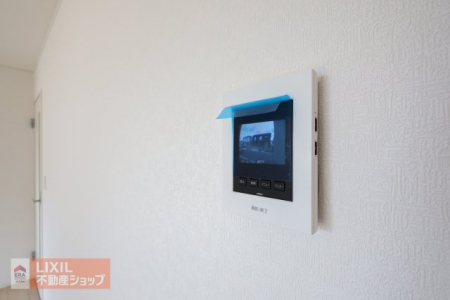 �@�yTV�C���^�[�z���z���n�����ʐ^�B���q�̊炪������TV���j�^�[�t�h�A�z���B�s�ݎ��ɂ́A�J���[�^������Ă����̂ŃZ�L�����e�B�����S�ł��I��������Ɛ����������܂��̂�2�d�ň��S�ł��ˁB