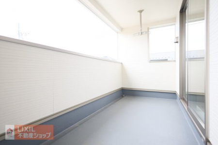 �o���R�j�[�@�y�o���R�j�[�z���n�����ʐ^�B���s���̂���L�X�C���i�[�o���R�j�[�ŉJ�̓������S�B���z�c����󕨂��������񊱂��܂���