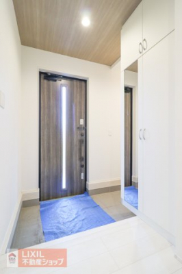 ���ց@�y���ցz���n�����ʐ^�B�������Ɩ��邢���ւ����Ƒ��◈�q�����o�}���B