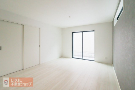 �@�y�_�C�j���O�z���n�����ʐ^�B�Ƒ��ł��낰��_�C�j���O�ł��B