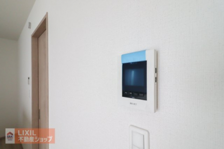 �@�yTV���j�^�[�t�C���^�[�z���z���q�̊炪������TV���j�^�[�t�h�A�z���B�s�ݎ��ɂ́A�J���[�^������Ă����̂ŃZ�L�����e�B�����S�ł��I��������Ɛ����������܂��̂�2�d�ň��S�ł��ˁB