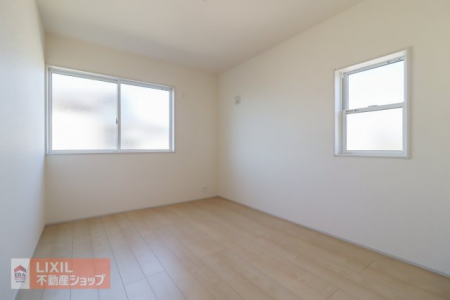 ���̑����ρ@�y�m���z2�K6���̗m���ł��B2�ʍ̌��Ŗ��邭���ʂ����ǂ��������B���[������������Ă��܂��B