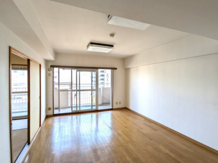 ���r���O�@-