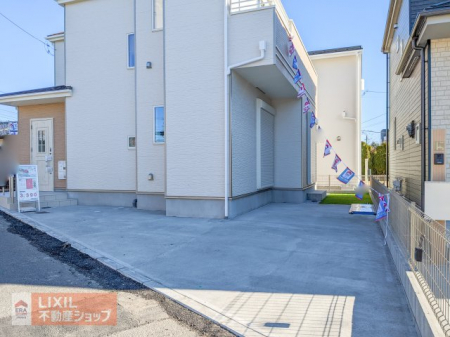 �@�y���ԃX�y�[�X�z2��̒��ԃX�y�[�X�i�Ԏ�ɂ��j�ɂȂ�܂��B���ۂ̂��Ԃ̎Ԏ�Ƃ��킹�܂��Ă��m�F���������B�ܑ�����Ă���̂ŏo�����ꂪ���₷���J�̓�������������ɂ����Ȃ��Ă��܂��B