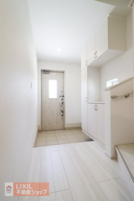 ���ց@�y���ցz�������Ɩ��邢���ւ����Ƒ��◈�q�����o�}���B���[�������Ղ���Ă���A���Ƒ��̌C�̎��[�ɂ�����܂���B