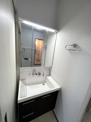 ���ʑ�E���ʏ��@�V�����[�t�̐��ʑ�ł��B