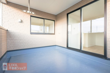 �o���R�j�[�@�y�o���R�j�[�z������̍L�X�C���i�[�o���R�j�[�͓�������A���ʂ����ǂ��A���z�c����󕨂��������񊱂��܂��B