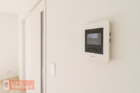 �@�yTV���j�^�[�t�C���^�[�z���z���q�̊炪������TV���j�^�[�t�h�A�z���B�s�ݎ��ɂ́A�J���[�^������Ă����̂ŃZ�L�����e�B�����S�ł��I��������Ɛ����������܂��̂�2�d�ň��S�ł��ˁB