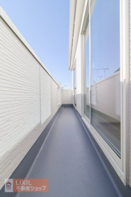 �o���R�j�[�@�y�o���R�j�[�z���n�����ʐ^�B2�̂���������o����ł���L�X�o���R�j�[�ł��z�c����󕨂��������񊱂��܂���