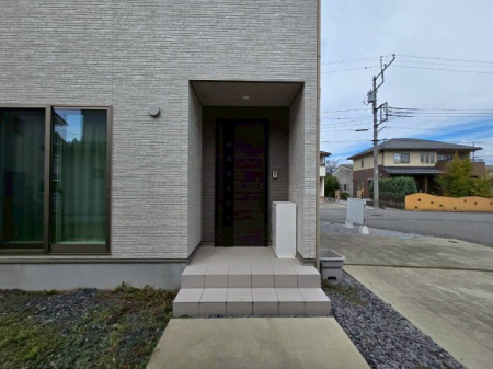 �@�y���փ|�[�`�z�����̂��錺�փ|�[�`�ŉJ�̓������S�ł���