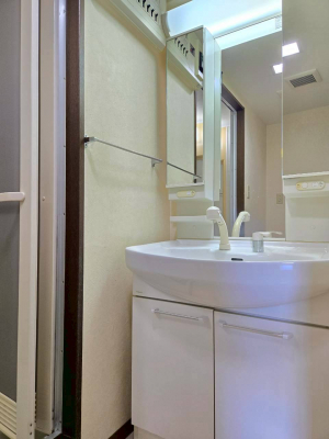 ���ʑ�E���ʏ��@�Ɩ��t�����ʑ�͒��̐g�����Ȃ݂𐮂��₷���ł��B�����A����A���Ȃǂ̉Ǝ����������ɒZ���A�����I�ɍs���܂��B