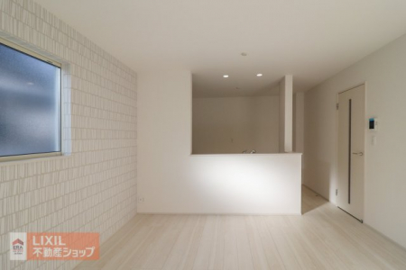 �@�y�_�C�j���O�z���n�����ʐ^�B�Ƒ��ł��낰��_�C�j���O�ł��B