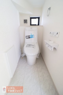 �g�C���@�y�g�C���z�������g�[�֍��t���B���������Ă���̌��Ɗ��C���ł���悤�ɂȂ��Ă��܂��B�Q�K�ɂ��g�C�����������܂��B