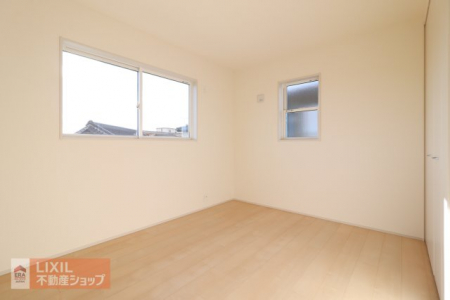 ���̑����ρ@�y�m���z2�K6���̗m���͓����2�ʍ̌��œ�������A���ʂ����悭�S�n�悢���������̋�ԂɁB