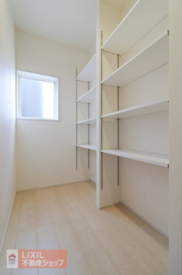 ���[�@�y���[�z���n�����ʐ^�B�L�߂̃p���g���[�͉��I�t���ł��D�݂̃��C�A�E�g�ɃJ�X�^�}�C�Y�ł��܂��B