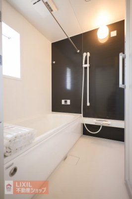 �����@�y�����z���n�����ʐ^�B��ؕ��C�ł��q�l�ƈꏏ�ł��������Ɗ����܂��B�����g�[�����@�����Ă���J�̓��̂����󕨂��������Ƃ��ł��܂��B