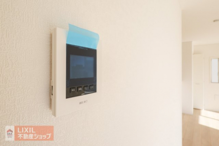 �@���q�̊炪������TV���j�^�h�A�z���B�s�ݎ��ɂ́A�^������Ă����̂ŃZ�L�����e�B�����S�ł��I��������Ɛ����������܂��̂�2�d�ň��S�ł��ˁI