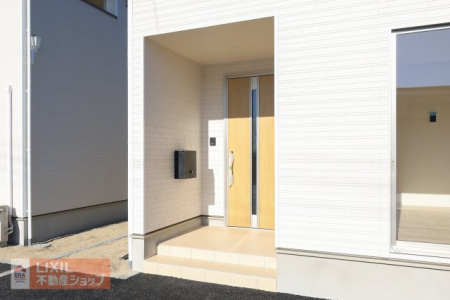 �@�y�G���g�����X�z���n�����ʐ^�B�������Ƃ������ցB���s���̂���|�[�`�ŉJ�̓������S�ł��B