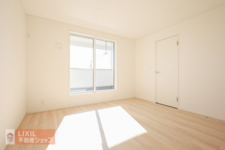 ���̑����ρ@�y�m���z2�K8���̗m���͓�����œ�������A���ʂ����悭�S�n�悢���������̋�ԂɁB�o���R�j�[�֒��ڍs���܂��B