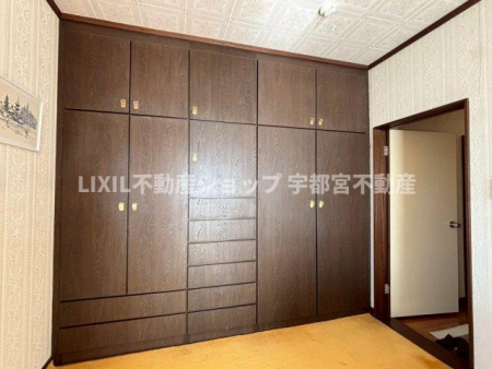 ���[�@�y���[�z���n�ʐ^�F��Q���ɂ͑�e�ʂ̎��[���������Ă��܂�