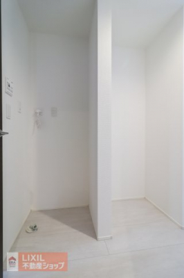 �@�y�����h���[�X�y�[�X�z�̌�������R�������E�ߏ��𖾂邭�Ƃ炵�܂��B���C�ɂ��֗��ł��̂ŁA���C�E�J�r�΍�ɂ��Ȃ�܂��ˁB�Ǝ������Ȃǎg�����肪�悭�A�����󂪂��₷���ł��B