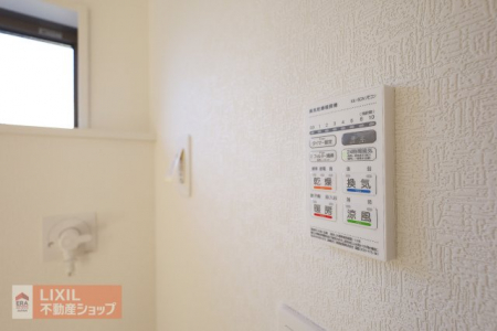 ���̑����ρ@�y���̑��ݔ��z���n�����ʐ^�B