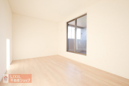 �Q���@�y�Q���z2�K8���̐Q���B������Ŗ��邢�������ƂȂ��Ă�����܂��BWIC�����Ă���A�I�V�����ȉ��l�̈ߕ��������Ղ���[�ł��A�X�[�c�P�[�X��S���t�o�b�O�Ȃǂ̑傫�߂Ȃ��̂����[�ł��܂��B