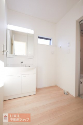 �@�y�����h���[�X�y�[�X�z���n�����ʐ^�B�Ǝ������Ȃǎg�����肪�悭�A�����󂪂��₷���ł��ˁB