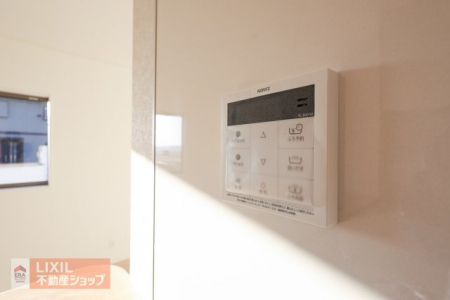 �@�y�����ݔ��z���n�����ʐ^�B�����X�C�b�`�t���ŉ��x���������N���N�ł��B