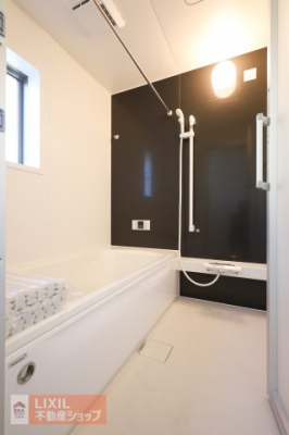 �����@�y�����z���n�����ʐ^�B��ؕ��C�ł��q�l�ƈꏏ�ł��������Ɗ����܂��B�����g�[�����@�����Ă���J�̓��̂����󕨂��������Ƃ��ł��܂��B