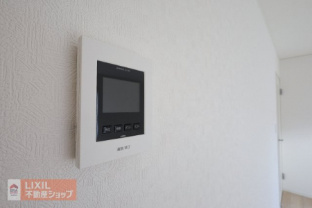 �@�yTV���j�^�[�t���C���^�[�t�H���^���n�����ʐ^�z���n�����ʐ^�B�J���[�^��@�\���t���Ă���A�s�݂̂Ƃ��̂����q�m�F��A�h�Ƃւ̔z�������Ă��܂��B