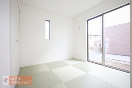 ���̑����ρ@�y�a���z���n�����ʐ^�B������肭�났�X�y�[�X�B���q�l�̗V�я�Ƃ��Ă��d�󂵂܂��B�אڂ����LDK�ƈ�̂Ƃ��Ďg���΁A���L�X�Ƃ��������g�������ł��܂��B