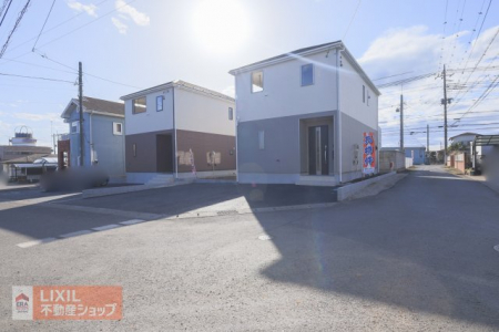 ���̑��@�y�O�ʓ��H�^���n�����ʐ^�z�O�ʓ��H�͖�6���ŁA�ԗ��̂���Ⴂ��Ԍɓ��ꂪ�y�ł��B����A���n�Ń}�C�J�[�̒��Ԋ��o�����m���߂ɂȂ��Ă��������B