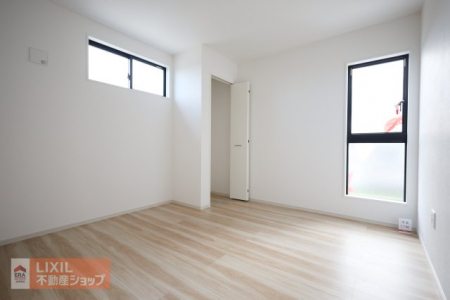 �q�������@�y�q�������z2�K5.7���̗m���͎q�������ɂ������ł��傤���B���[���t���Ă���ߗނ�w�p�i���X�b�L���ЂÂ����܂��B