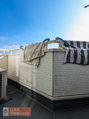 �o���R�j�[�@�������t���̍L�X�o���R�j�[�B�X�y�[�X��L�����p���āA������͂��ǂ�܂��ˁI