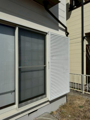 �@�h�Ɩʂ����łȂ��A�f�M��h�����ʂ����҂ł���J�˕t��