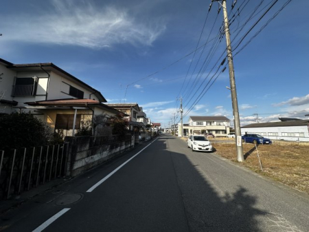 ���n�y�n�ʐ^�@���n�ʐ^�F���`�n�E�O�ʓ��H���L�����Ԃ����₷���ł�