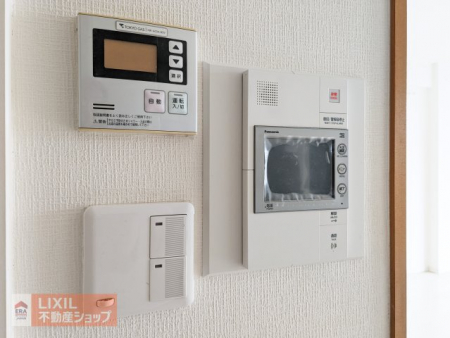 ���̑����ρ@�{�^���ЂƂł����͂芮���B�Z�����[���̉Ǝ����T�|�[�g����I�[�g�o�X�B