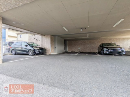 ���ԏ�@�~�n���ɕ��u���ԏꂪ14�䕪����܂��B�i���ԏ�̈ʒu�ɂ��ẮA2�N��1�񒊑I�Ō��肵�܂��B�j