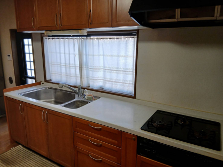 �L�b�`���@�y�L�b�`���^���n�ʐ^�z�R�N�`�K�X�R�����B�����X�y�[�X���L�X�Ƃ��Ă��܂��B���̂܂܂ł����g�����������܂����A���t�H�[���v����������Ă������܂��B