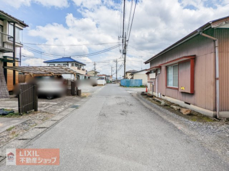 ���̑��@�O�ʓ��H�͖�4���ł��B �Z��������ԊՐÂȏZ��n�ł��I