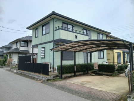 ���n�O�ώʐ^�@�y�O�ρ^���n�ʐ^�z�_�C���n�E�X�{�H�̌y�ʓS�����B�����́A�v��I�Ƀ����e�i���X����Ă��܂��B