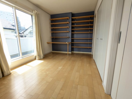 ���̑����ρ@���I�ƃf�X�N�t