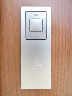 ���̑��@�J�[�h�L�[�Ή����ցi�ʐ^�͓��d�l�ʐ^�j