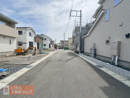 ���̑��@�y�O�ʓ��H�z���̍L���E��������ȂǁA���m�F���������B