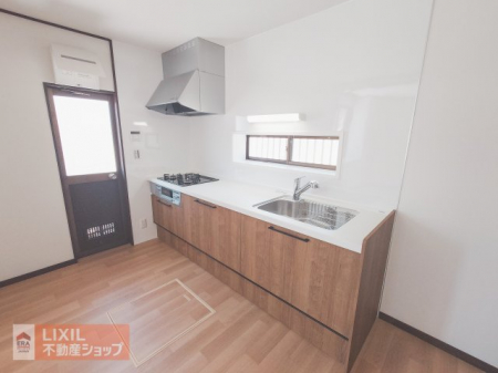 �L�b�`���@���t�H�[���ς݂̍L���Ă��ꂢ�ȃL�b�`���Ŗ����̗������͂��ǂ�܂��I