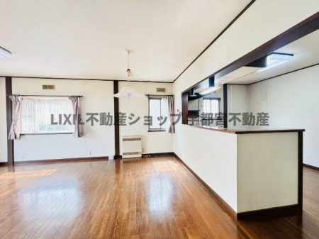 �@�y�_�C�j���O/���n�ʐ^�z�Ƒ��ł��낰��_�C�j���O�B�ΖʃL�b�`���ł��H���̏��������Ȃ��炲�Ƒ��Ƃ̉�b���y���߂܂��B